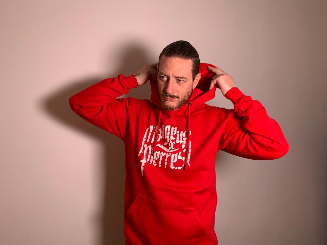 SWEAT à capuche rouge MANGEUR DE PIERRES